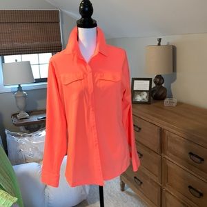 Under armor heat gear. Fabulous summer blouse weightless